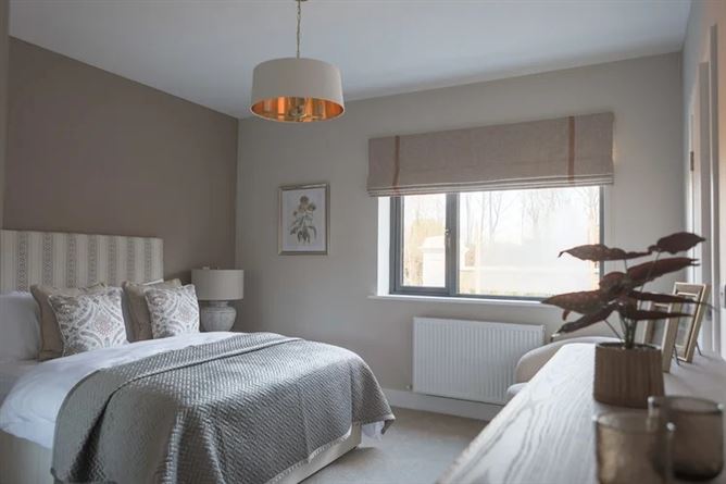 https://photos-a.propertyimages.ie/media/4/2/5/5010524/150a6af0-31b5-4dc6-80fe-d0d795683fba_l.png