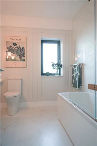 https://photos-a.propertyimages.ie/media/4/2/5/5010524/150a6af0-31b5-4dc6-80fe-d0d795683fba_l.png