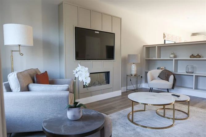 https://photos-a.propertyimages.ie/media/4/2/5/5010524/150a6af0-31b5-4dc6-80fe-d0d795683fba_l.png