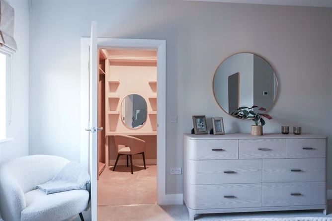 https://photos-a.propertyimages.ie/media/4/2/5/5010524/150a6af0-31b5-4dc6-80fe-d0d795683fba_l.png