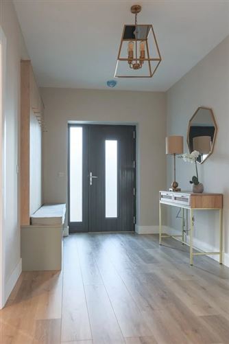 https://photos-a.propertyimages.ie/media/4/2/5/5010524/150a6af0-31b5-4dc6-80fe-d0d795683fba_l.png