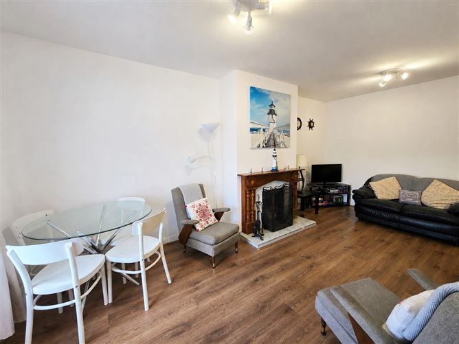 8 Holland Place, Liscannor, Co. Clare