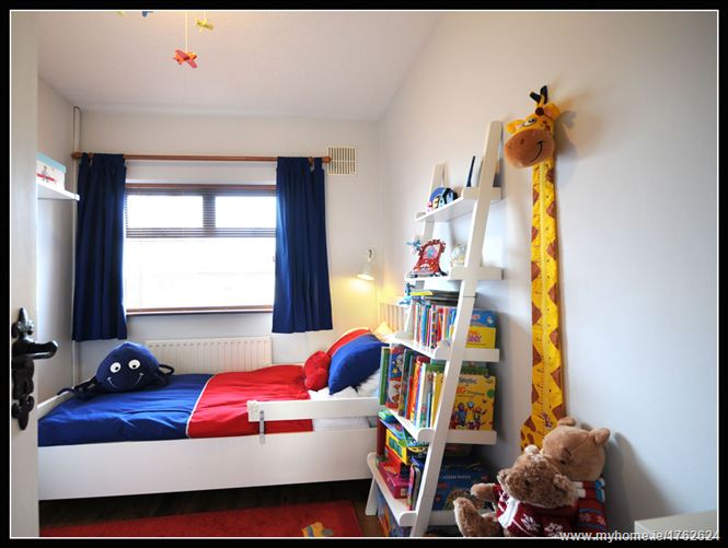 Photo 13 of 18 — 5 CLAREVILLE GROVE, Glasnevin, Dublin 11