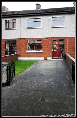 Photo 1 of 18 — 5 CLAREVILLE GROVE, Glasnevin, Dublin 11