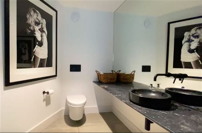 36 Pembroke Lane, Ballsbridge, Dublin 4