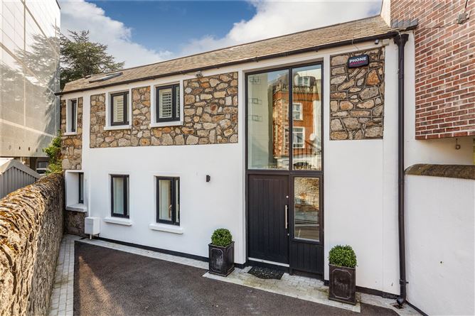 36 Pembroke Lane, Ballsbridge, Dublin 4