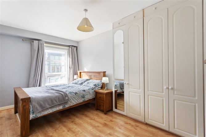 1 Harcourt Hall, Charlotte Way, Dublin 2