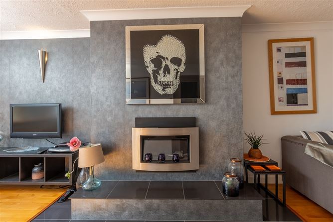 12 The Orchards, Montenotte, Cork