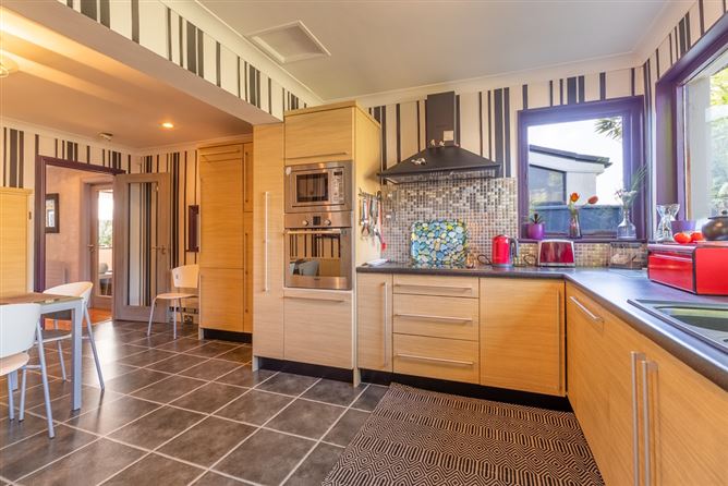 12 The Orchards, Montenotte, Cork