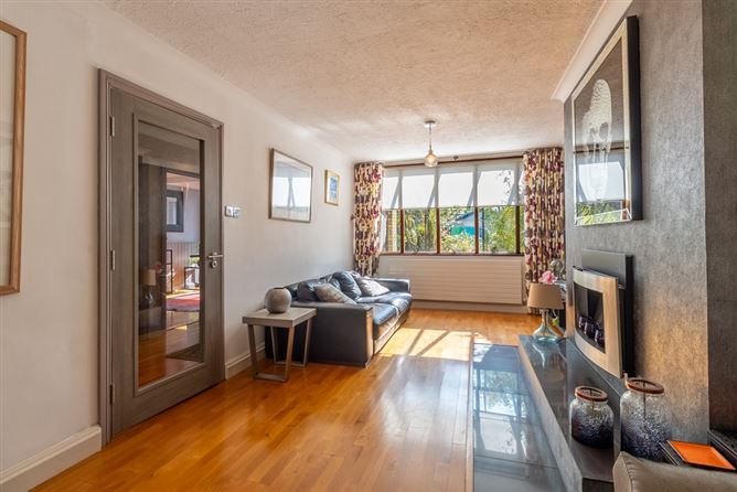12 The Orchards, Montenotte, Cork