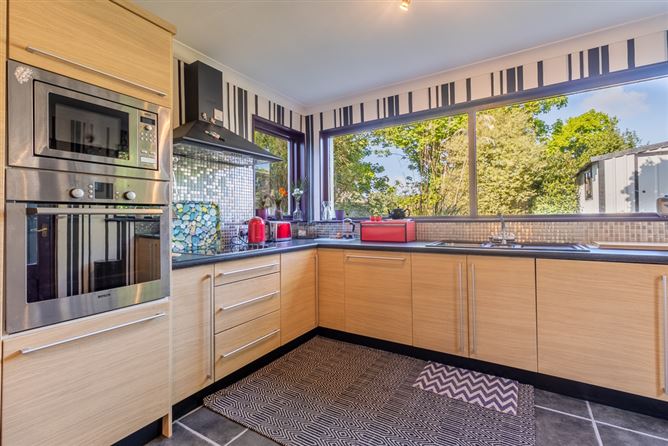 12 The Orchards, Montenotte, Cork