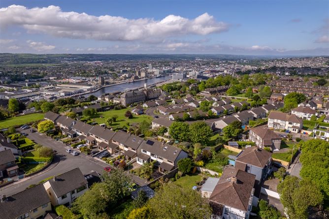 12 The Orchards, Montenotte, Cork