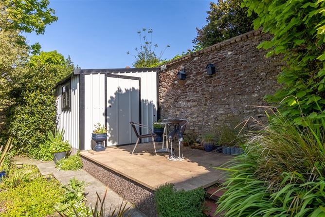 12 The Orchards, Montenotte, Cork