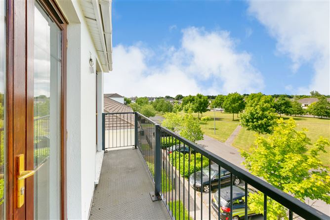 44 Straffan Grove, Straffan Wood, Maynooth, Co. Kildare