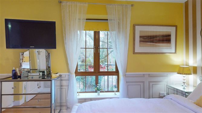 Apt 6 Beechwood House, Eaton Wood Square, Shankill, Dublin 18