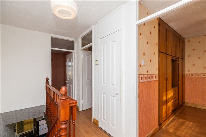 43 Saint Marks Crescent, Clondalkin,   Dublin 22