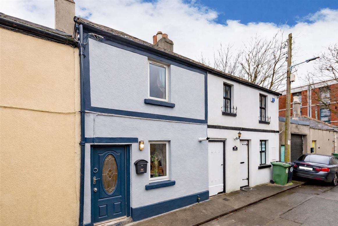 1 Holycross Avenue, Drumcondra,   Dublin 3