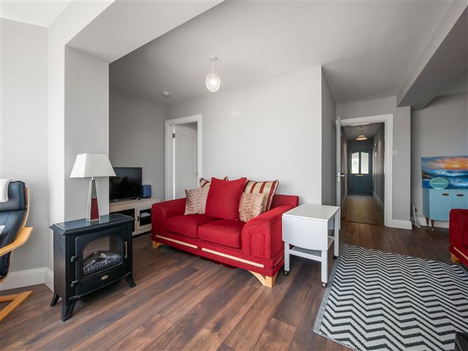 Photo 12 of 32 — 1 Strand Court, Strand Road, Duncannon, Wexford