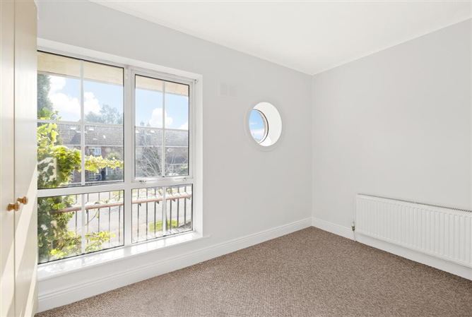 18 Esker Lodge, Lucan, Dublin