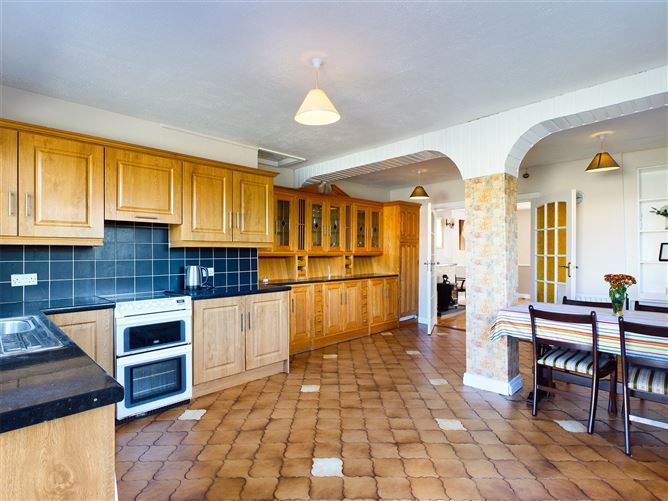 1 Connolly Terrace, Stradavoher, Thurles, Co. Tipperary