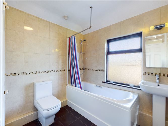 1 Connolly Terrace, Stradavoher, Thurles, Co. Tipperary