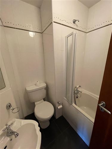 48 Riverdale, Oranmore, Galway