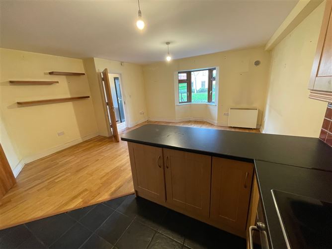 48 Riverdale, Oranmore, Galway