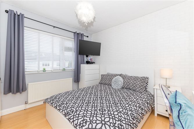 21 Luttrell Park Green, Castleknock, Dublin 15