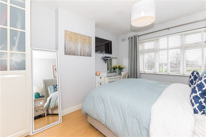 21 Luttrell Park Green, Castleknock, Dublin 15