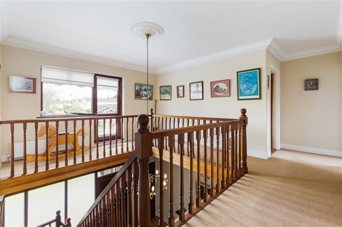18 Castleknock Green, Castleknock, Dublin 15