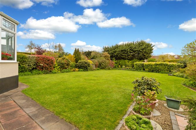 18 Castleknock Green, Castleknock, Dublin 15