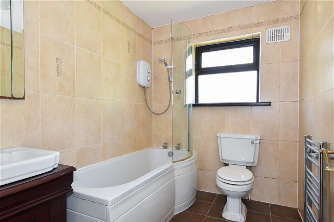 31 Forster Court, Galway City Centre