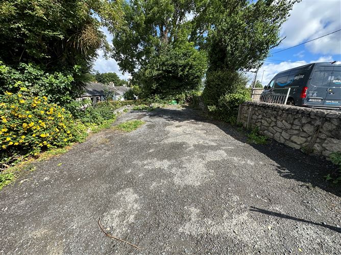 8 Millmount Grove, Dundrum Road, Windy Arbour, Dublin 14