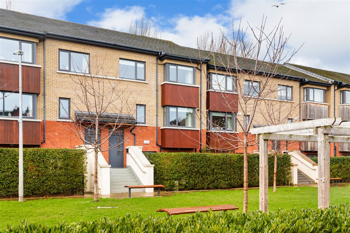 8 Hawthorn Walk, Bird Avenue, Clonskeagh, Dublin 14