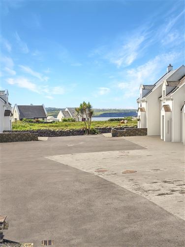 11 Holland Place, Liscannor, Co. Clare