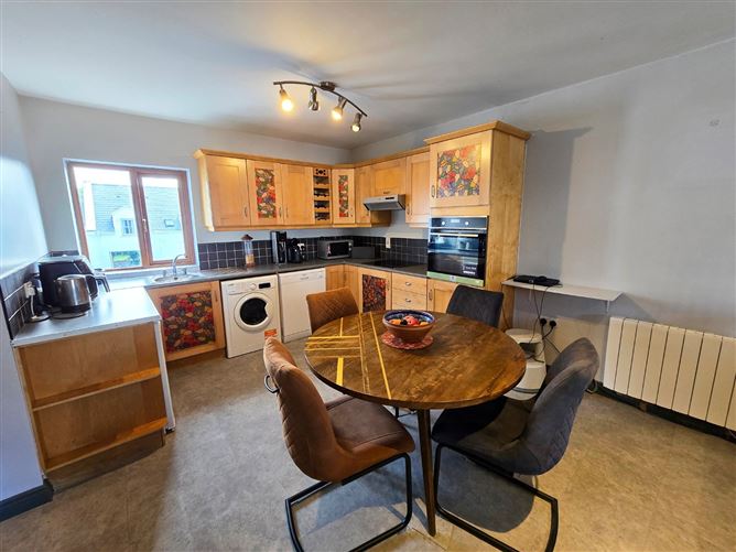 11 Holland Place, Liscannor, Co. Clare