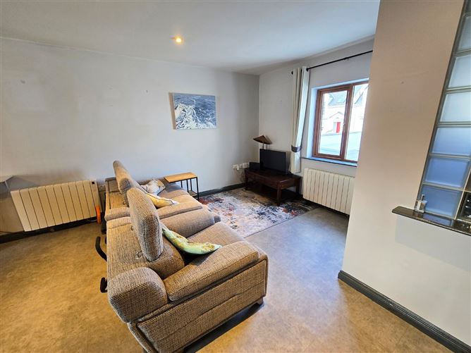 11 Holland Place, Liscannor, Co. Clare