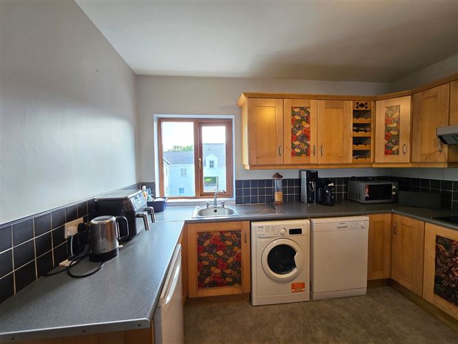 11 Holland Place, Liscannor, Co. Clare