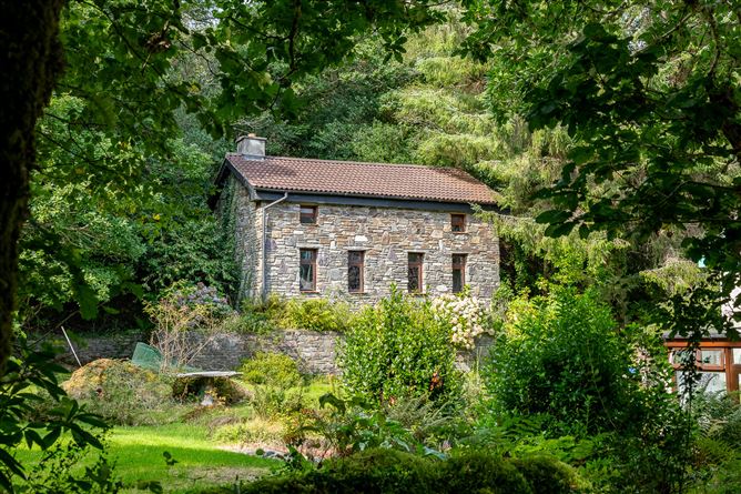 Derreenafoyle, Blackwater Bridge, Kenmare, Co. Kerry