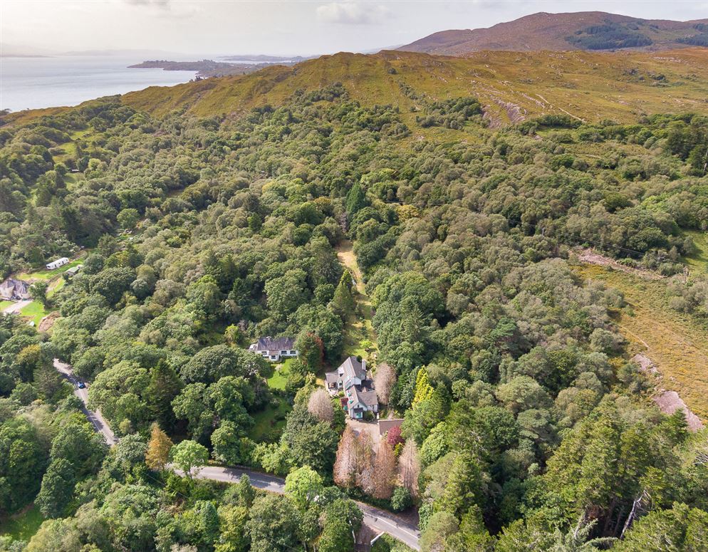 Derreenafoyle, Blackwater Bridge, Kenmare, Co. Kerry