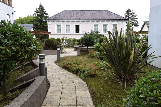 12 Douglas House, Maryborough Hill, Douglas, Co. Cork