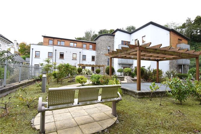 12 Douglas House, Maryborough Hill, Douglas, Co. Cork
