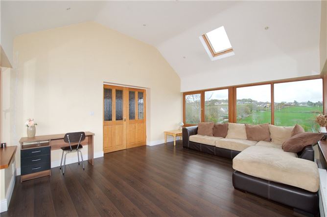 Upper Johnstown, Glounthaune, Co. Cork