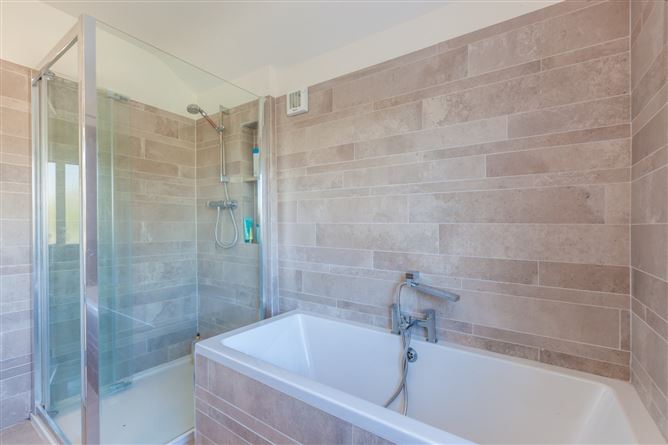 62 Newgrange Road, Cabra, Dublin 7