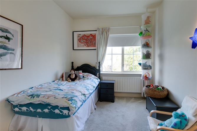 7 Avoca Park, Blackrock, Co. Dublin