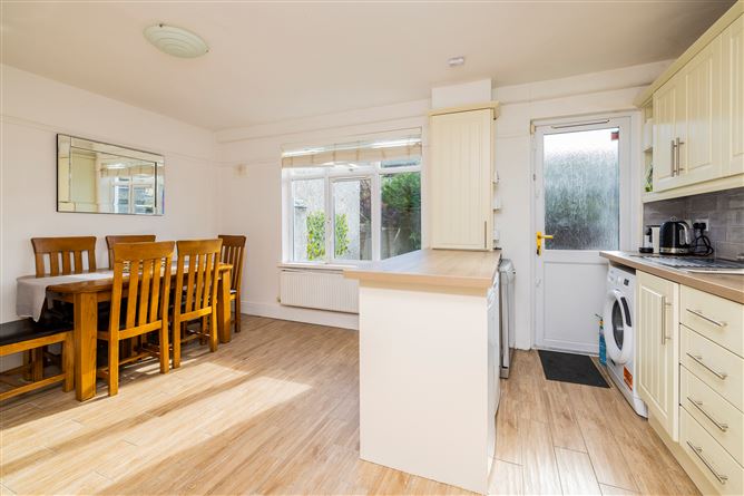 227 Larkhill Road, Whitehall, Dublin 9