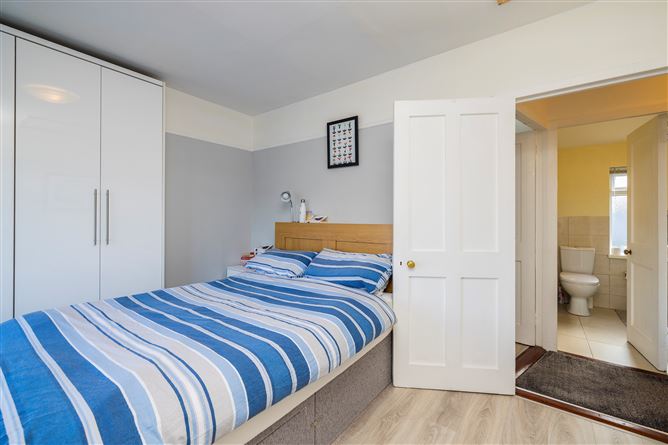 227 Larkhill Road, Whitehall, Dublin 9