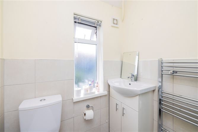 227 Larkhill Road, Whitehall, Dublin 9