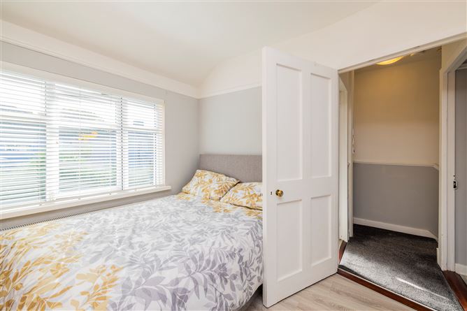 227 Larkhill Road, Whitehall, Dublin 9