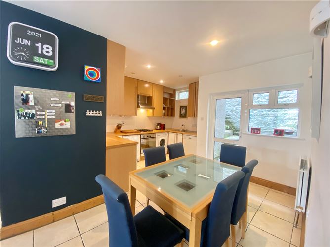 2 Carlisle Terrace, Sundays Well, Cork City